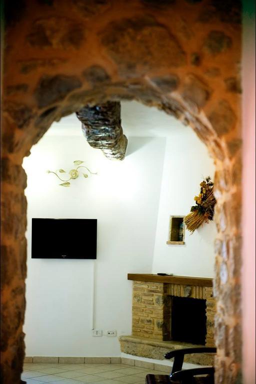 Bed And Breakfast Mblo Fondi Exterior foto