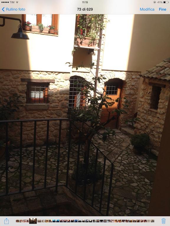 Bed And Breakfast Mblo Fondi Exterior foto